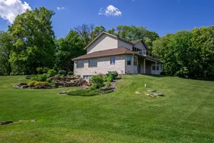 E5110 Interlachen Blvd, Eleva, WI 54738 - Photo 5
