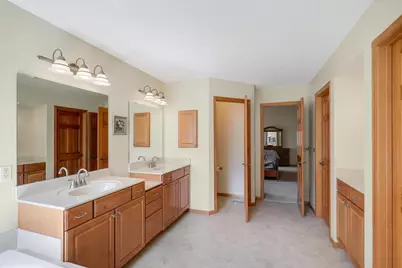 17039 Valley Road, Eden Prairie, MN 55347 - Photo 59