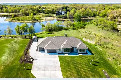 9735 Frontier Lane, Lakeville, MN 55044 - Photo 3