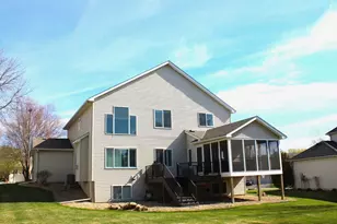 19182 Ismay Ct, Lakeville, MN 55044 - Photo 29