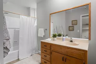 703 Laurel Ave, Saint Paul, MN 55104 - Photo 19
