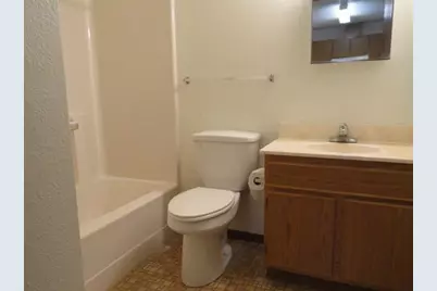 222 1st Avenue NE #5, Eagle Bend, MN 56446 - Photo 5