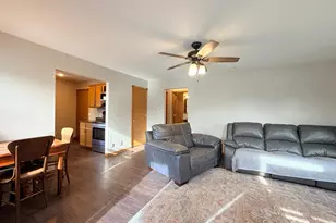 925 2nd Ave SW, Pipestone, MN 56164 - Photo 5