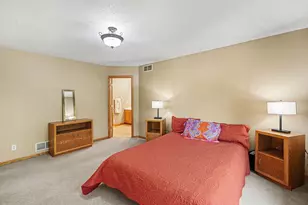 1654 Cohansey St, Saint Paul, MN 55117 - Photo 9