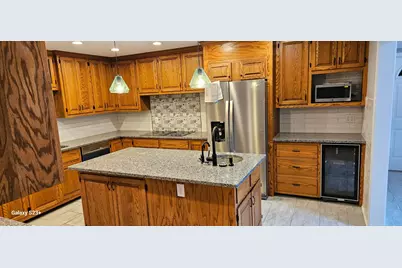 64 Skyline Drive, Mankato, MN 56001 - Photo 11