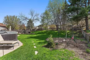 3249 Camelot Dr, Woodbury, MN 55125 - Photo 35