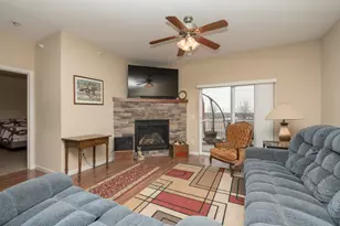 4129 Jarmann Ln, Shakopee, MN 55379 - Photo 9