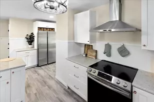 1005 90th Ave NE, Blaine, MN 55434 - Photo 11