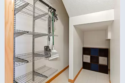 820 Emerald Street #111, Saint Paul, MN 55114 - Photo 25