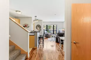 820 Emerald St, Saint Paul, MN 55114 - Photo 3