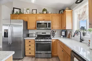 919 189th Ave, New Richmond, WI 54017 - Photo 9
