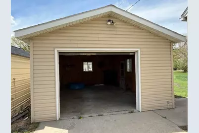 605 N Columbia Avenue, Fulda, MN 56131 - Photo 13