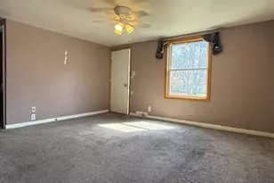 605 N Columbia Ave, Fulda, MN 56131 - Photo 3