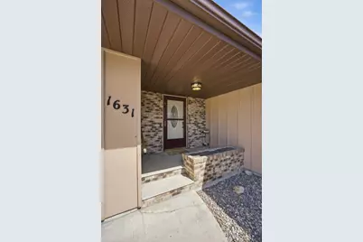 1631 American Way S, Fargo,  58103 - Photo 3