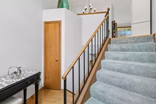 11077 Oregon Curv, Bloomington, MN 55438 - Photo 7