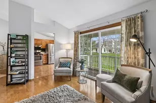 11077 Oregon Curv, Bloomington, MN 55438 - Photo 17