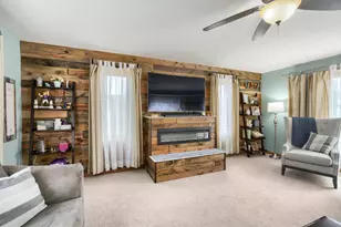 7478 31st St N, Oakdale, MN 55128 - Photo 9