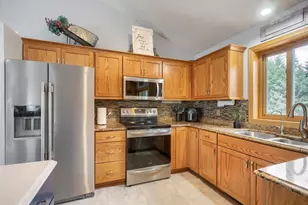7478 31st St N, Oakdale, MN 55128 - Photo 5