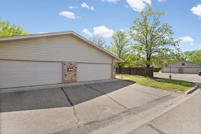 2257 Country Lane, Minnetonka, MN 55305 - Photo 19