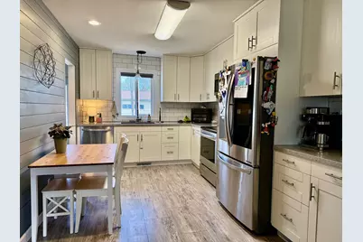 3524 1st Avenue E, Hibbing, MN 55746 - Photo 5