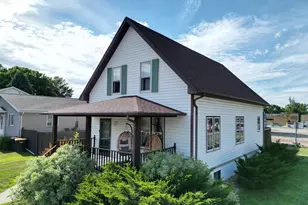 321 E 2nd St, Redwood Falls, MN 56283 - Photo 5