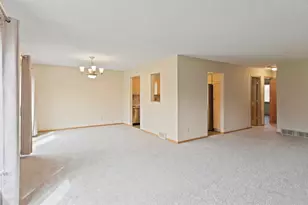 10221 Jeffery Ln, Corcoran, MN 55374 - Photo 9