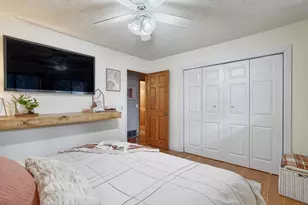 6727 59th Ave N, Crystal, MN 55428 - Photo 13