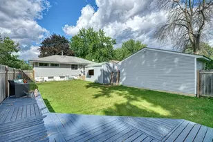 6727 59th Ave N, Crystal, MN 55428 - Photo 27