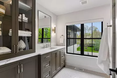 5925 Chowen Avenue S, Edina, MN 55410 - Photo 21