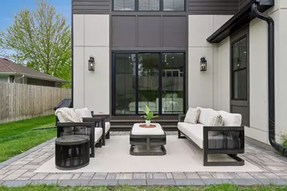 5925 Chowen Avenue S, Edina, MN 55410 - Photo 39