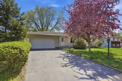 4325 Brookdale Drive N, Brooklyn Park, MN 55443 - Photo 3