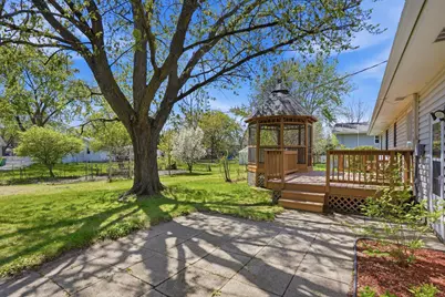 4325 Brookdale Drive N, Brooklyn Park, MN 55443 - Photo 11