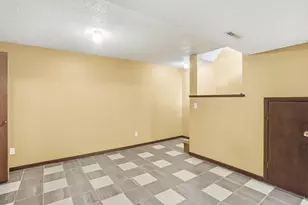 4325 Brookdale Dr N, Brooklyn Park, MN 55443 - Photo 39