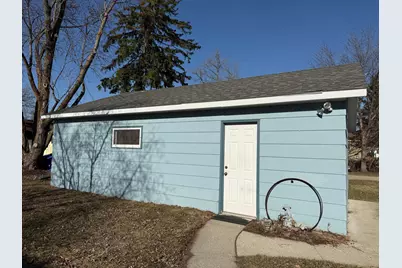 920 Arnold Avenue N, Thief River Falls, MN 56701 - Photo 49