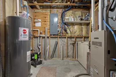 4745 48th Avenue S, Fargo, ND 58104 - Photo 33