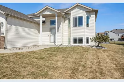 4745 48th Avenue S, Fargo, ND 58104 - Photo 3
