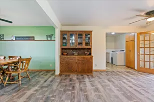 912 10th St, Gaylord, MN 55334 - Photo 17