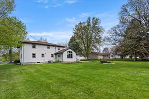 912 10th St, Gaylord, MN 55334 - Photo 33