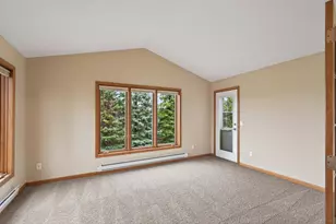 3605 Black Oaks Ln N, Plymouth, MN 55446 - Photo 5
