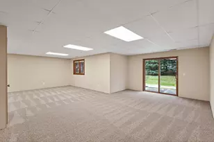 3605 Black Oaks Ln N, Plymouth, MN 55446 - Photo 11