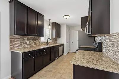 5841 Boone Avenue N, New Hope, MN 55428 - Photo 5