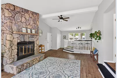 8600 31st Avenue N, Crystal, MN 55427 - Photo 3