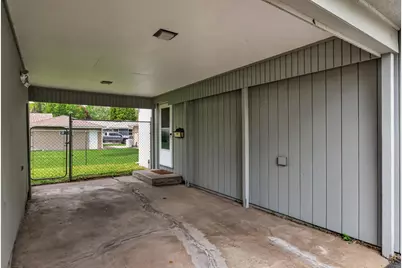 8600 31st Avenue N, Crystal, MN 55427 - Photo 45
