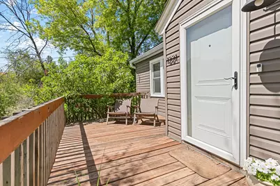 1221 County Road D E, Vadnais Heights, MN 55109 - Photo 9