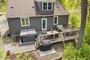 1221 County Rd D E, Vadnais Heights, MN 55109 - Photo 7