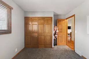 1800 Florence St, White Bear Lake, MN 55110 - Photo 17