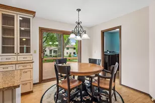 6001 W 98th St, Bloomington, MN 55438 - Photo 11