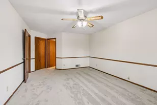 6001 W 98th St, Bloomington, MN 55438 - Photo 17