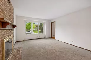 6001 W 98th St, Bloomington, MN 55438 - Photo 13