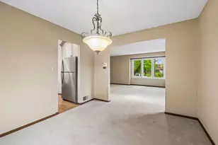 6001 W 98th St, Bloomington, MN 55438 - Photo 5